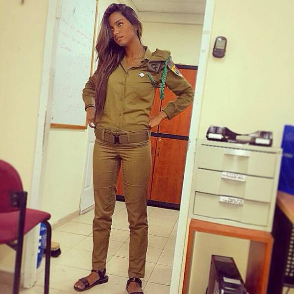 israeli_army_girls_that_are_real_beauties_in_uniform_640_08