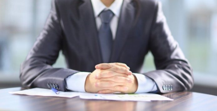 49071948-yurolaitsalbert-boss-manager-700x359