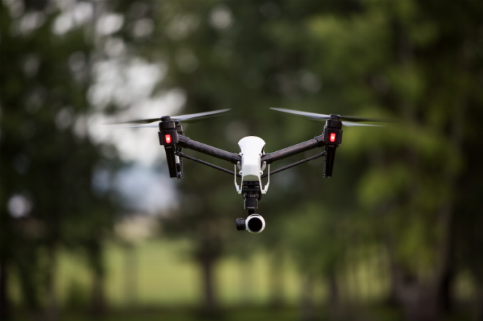 Luchshiy-dron-bespilotnik-s-kameroy-e1459952331937