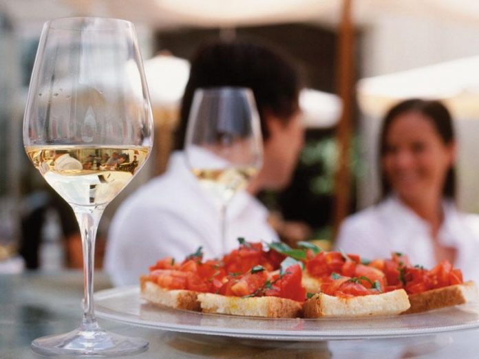 suedtirol-marketing-wein-lauben--2598714540