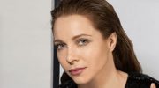 44-летняя Екатерина Гусева показала себя в кружевном топе и без макияжа
