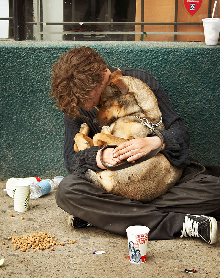 homeless-dogs-unconditional-love-best-friend-53__700