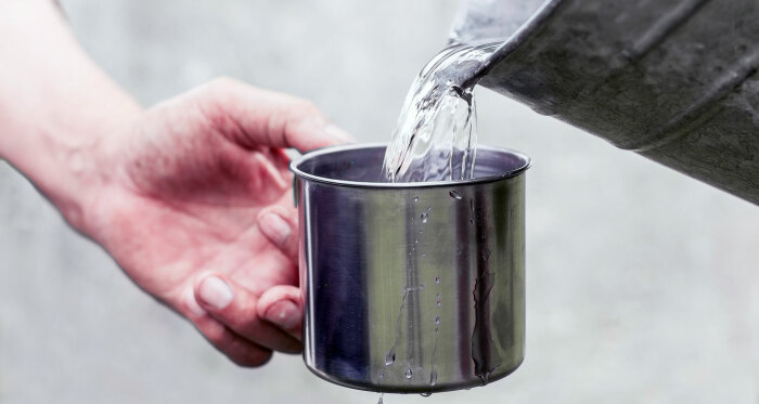 Проверить качество колодезной воды можно и без использования специальных средств / Фото: vattenreningsgruppen.se 
