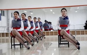 Китайской стюардессой сможет стать не каждый спецназовец